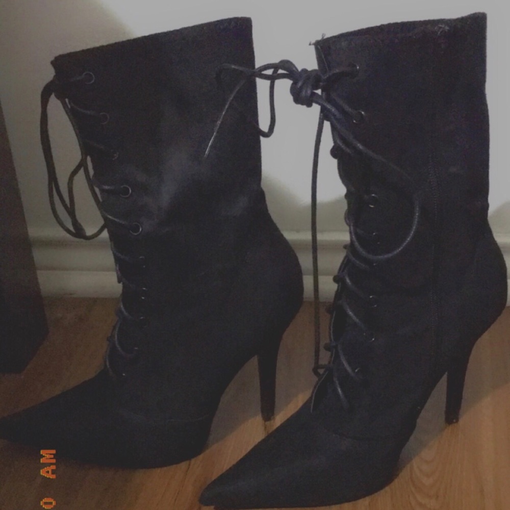 Black ankle booties